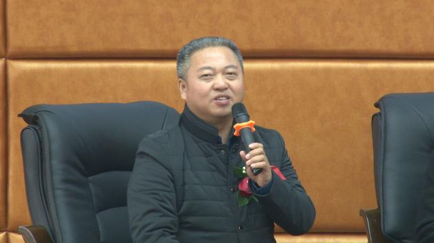 熊偉校長(zhǎng)發(fā)言