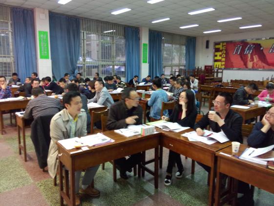 雙中老師精神抖擻