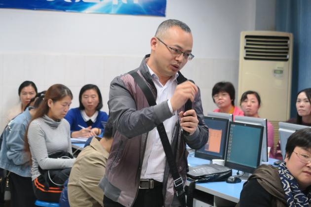 9參會(huì)教師評(píng)課