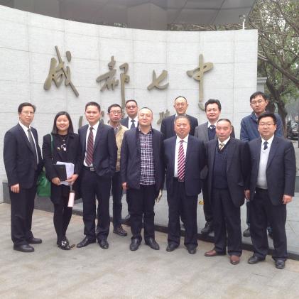 雙流中學(xué)行政領(lǐng)導(dǎo)到成都七中學(xué)習(xí)