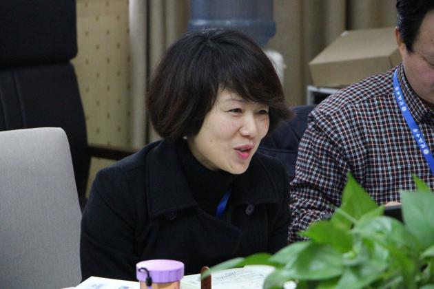 雙流中學(xué)副校長賴玲發(fā)言