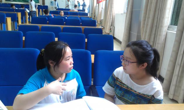 部長和面試者傾心交流