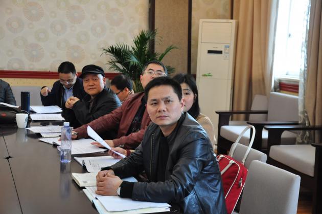 副校長(zhǎng)徐天福觀看視頻