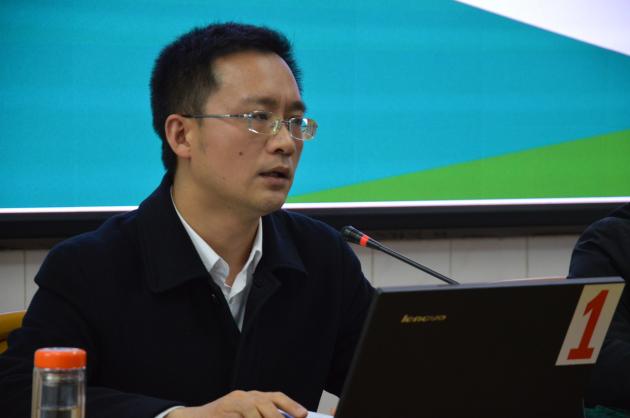 高三年級負(fù)責(zé)人杜江濤主任講話