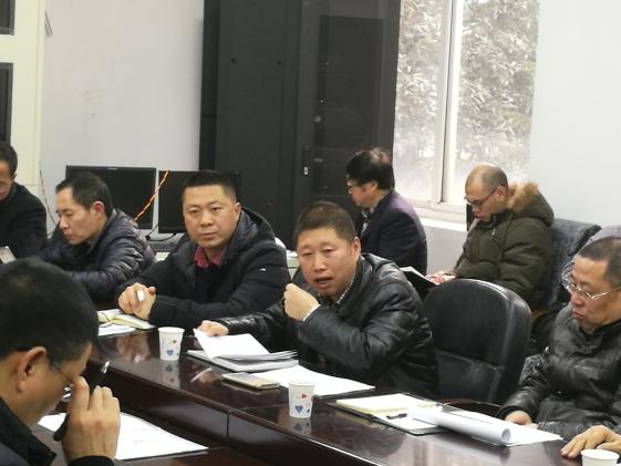 中教科劉由遠(yuǎn)副科長(zhǎng)提出指導(dǎo)意見