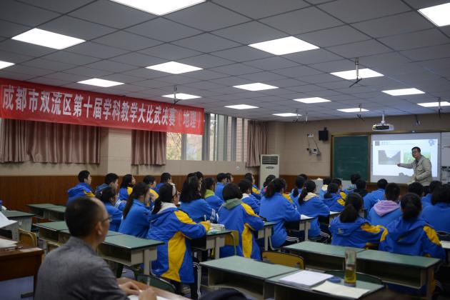 1-孟海軍老師上課