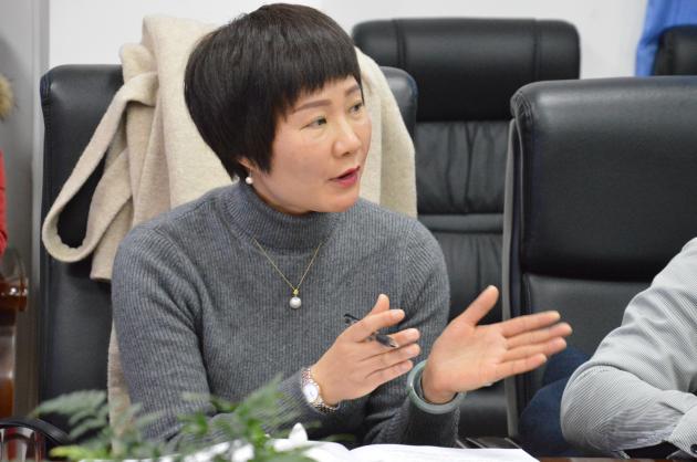 雙流區(qū)教育局研培中心理論室主任易恩