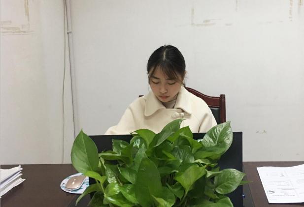 代镕镕老師進(jìn)行線上課例展示