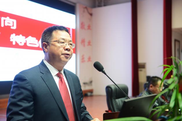 四川省雙流中學(xué)龍清明校長發(fā)言