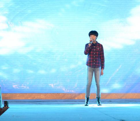 公興初中的《和你一樣》