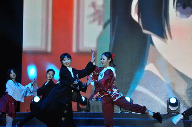 青春洋溢 活力四射