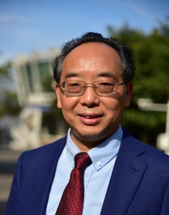 成都市青白江區(qū)大彎中學校長趙澤高