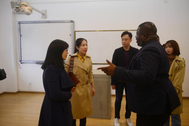 參觀雙中心理輔導(dǎo)中心