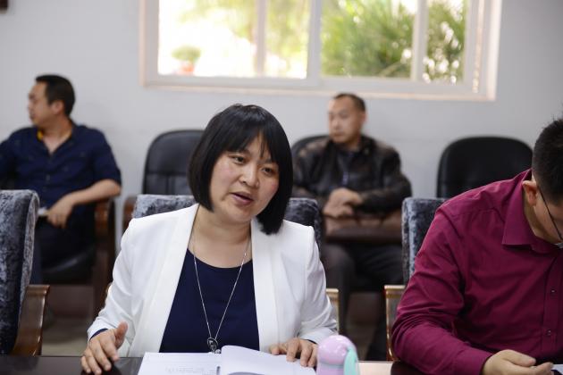 雙流中學(xué)德育處副主任張巧菊發(fā)言