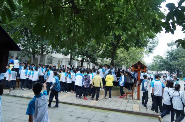 招新現(xiàn)場熱鬧非凡