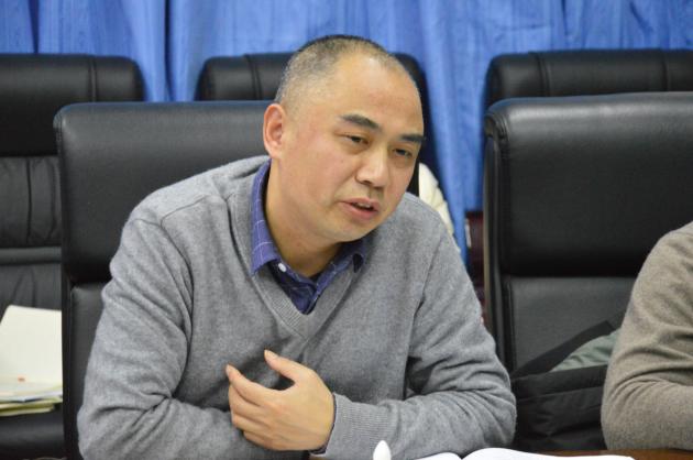 成都市教科院教師發(fā)展研究所研究員何糾立