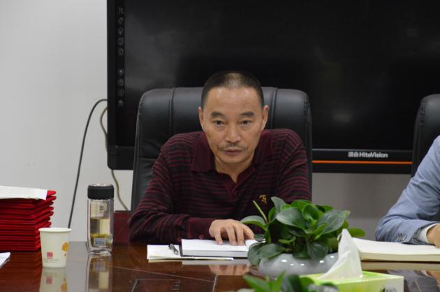 向發(fā)友書記主持會(huì)議