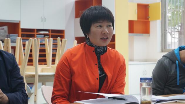 區(qū)研培中心主任易恩作指導(dǎo)