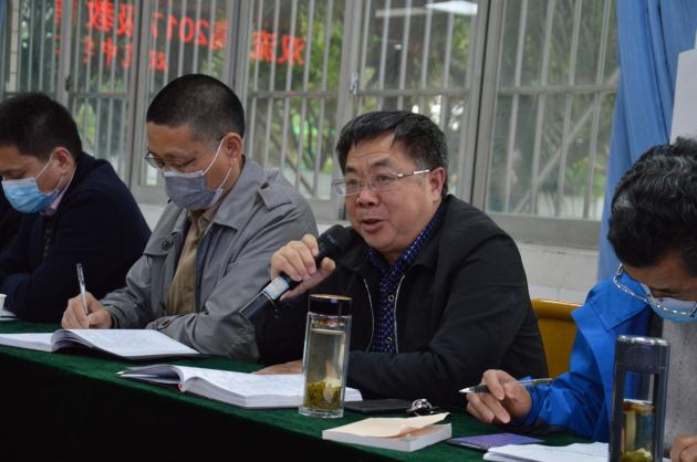 雙流中學校長龍清明講話