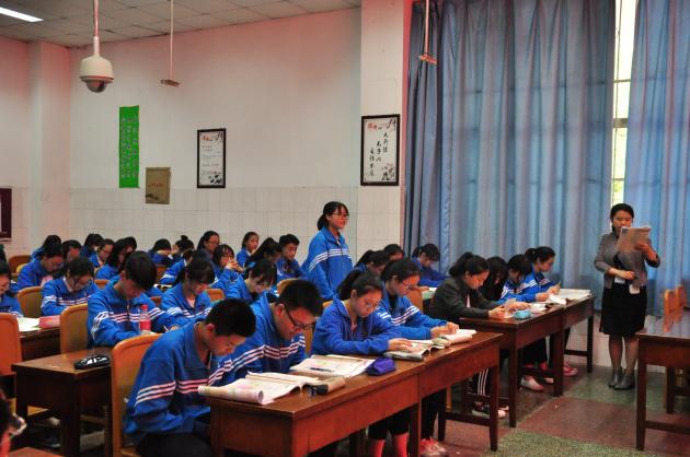 雷濤老師與學生互動