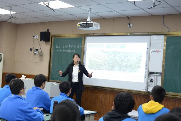 7-郝碧婭老師上課