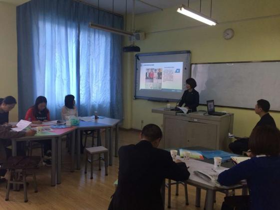 賴玲副校長匯報