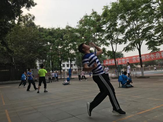 室外課堂也在如火如荼地進(jìn)行中