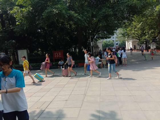  帶好行李，去看看我們的宿舍