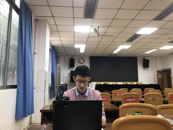 涂永紅老師做線上講座