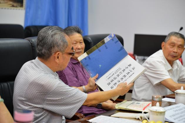 雙流中學(xué)校友胡德明