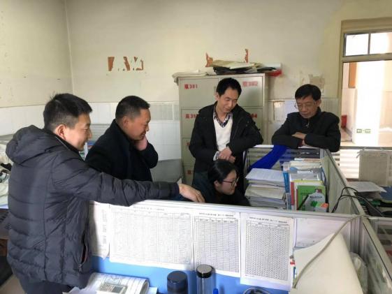 高三歷史備課組共同研討