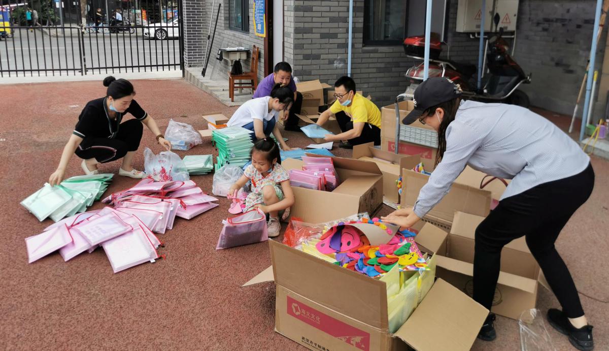 家委會家長做后勤工作