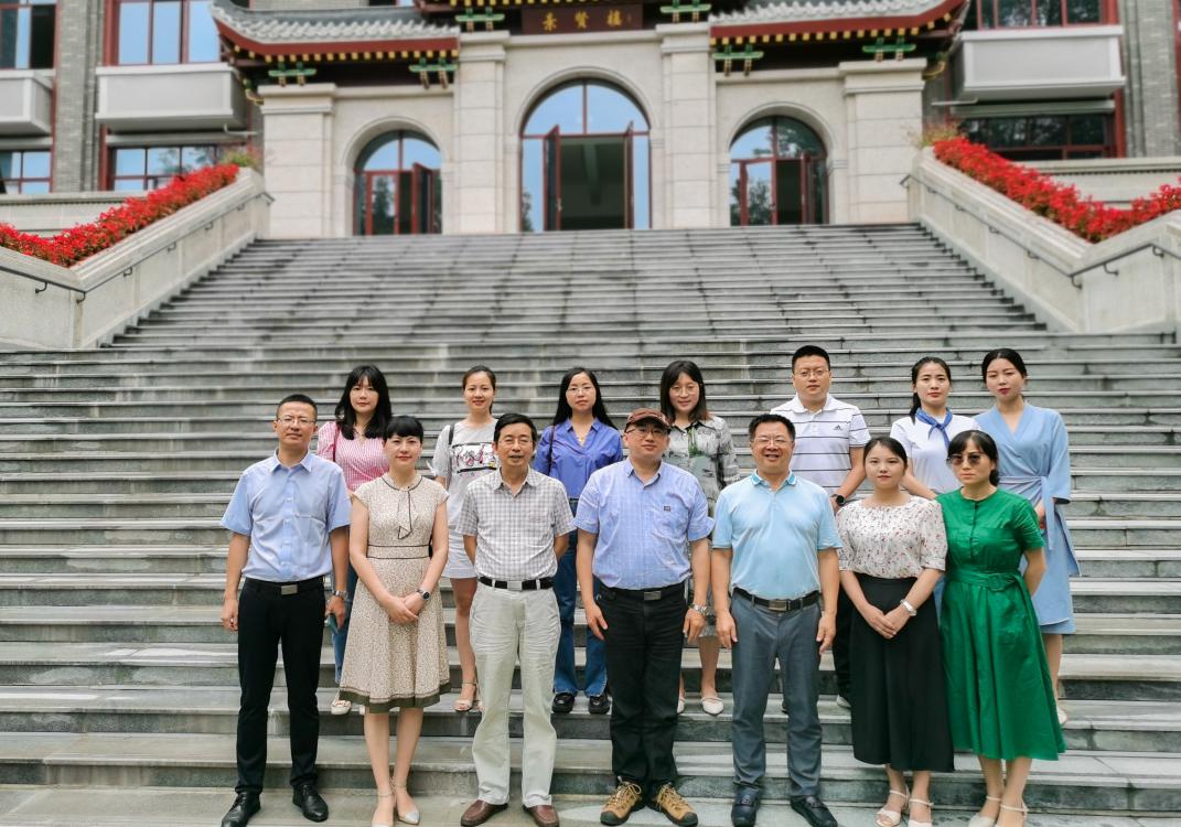 工作室成員合影