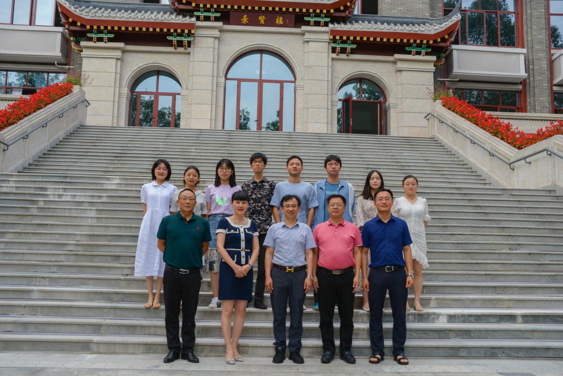 曹軍才工作室合影