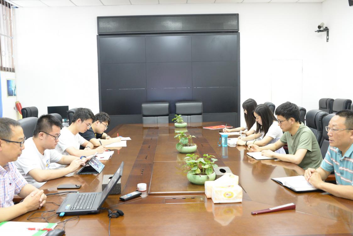 余曉冬班主任工作室啟動