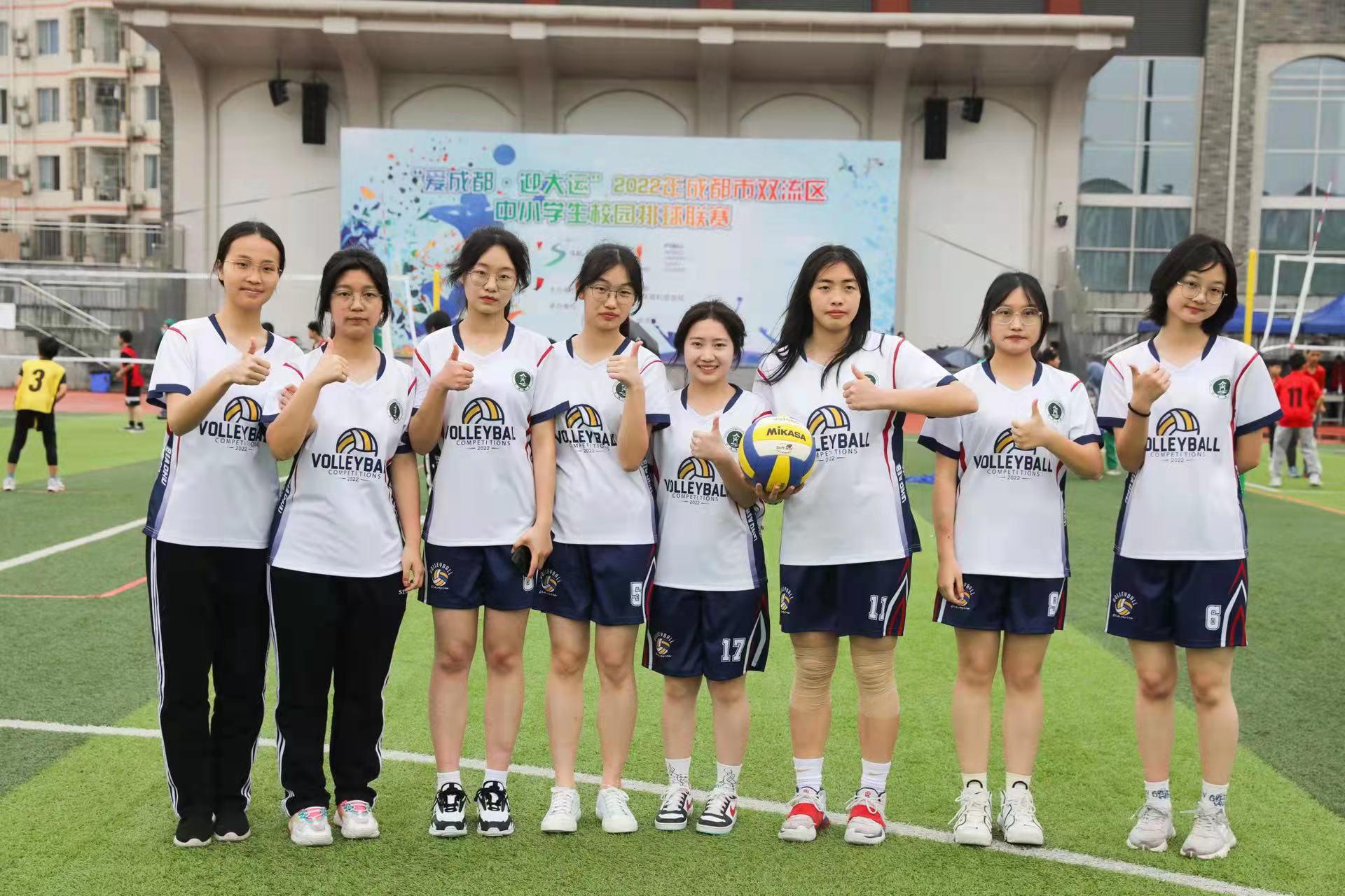 2022年3月26日，“（圖為雙中部分女排隊(duì)員合影）