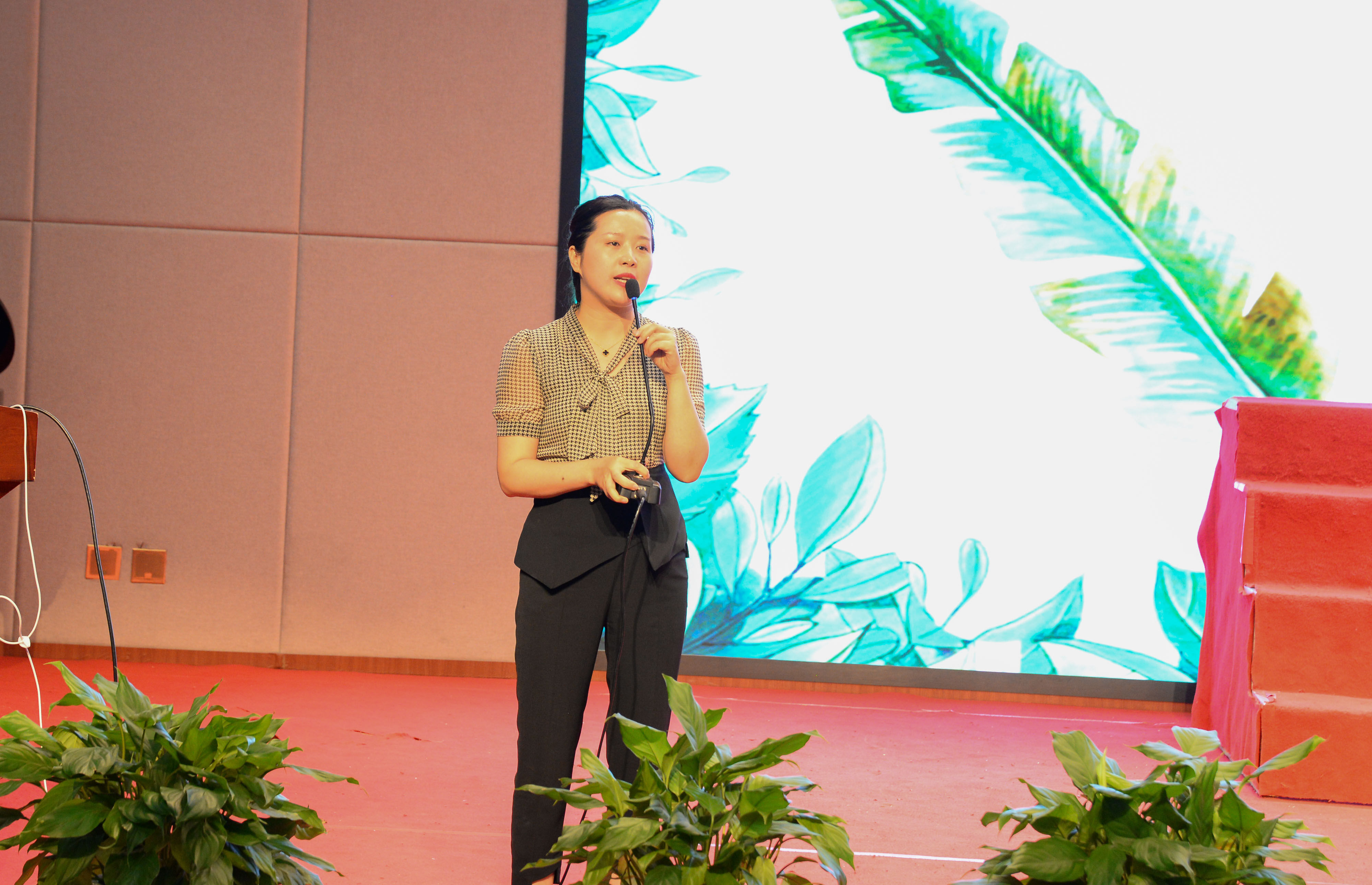 圖片3：汪思杰主任致辭