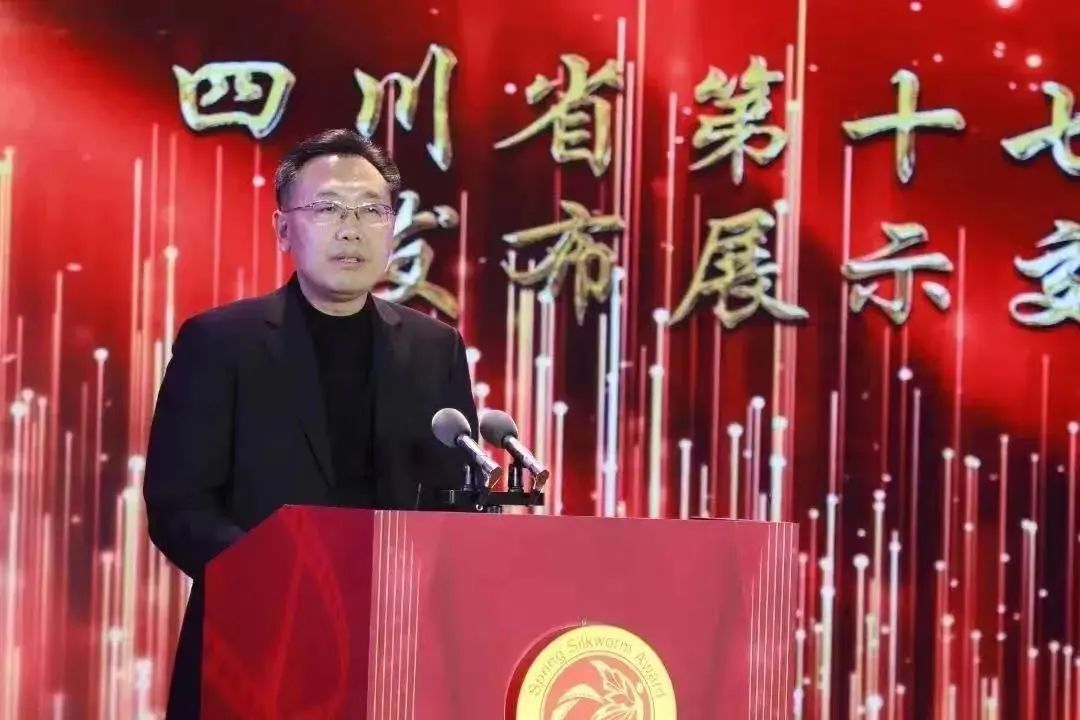 中共四川省委教育工委副書記、四川省教育廳黨組成員張瀾濤致辭