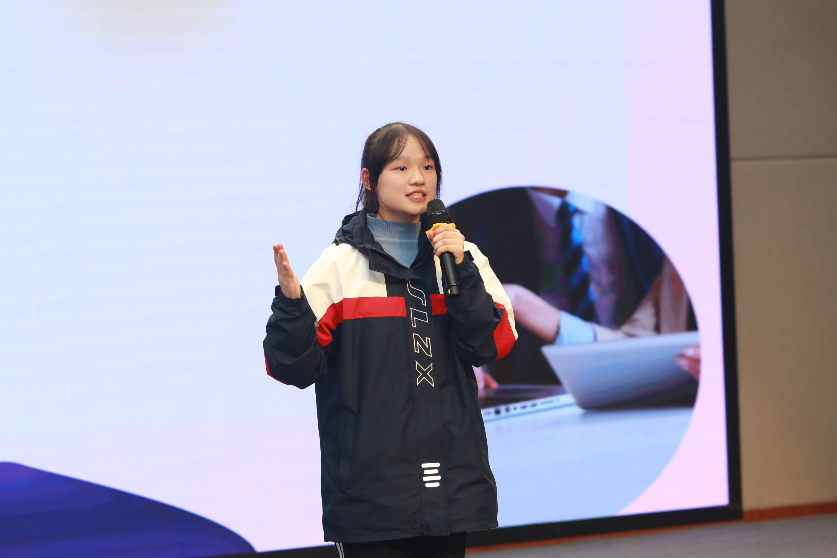 楊思睿演講 《自媒體影響之我見》