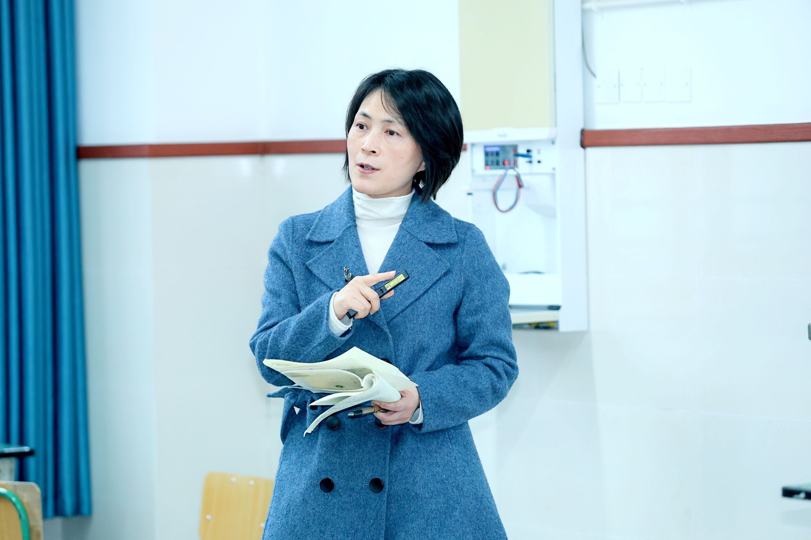 四川省教育科學研究院化學教研員馬紅艷老師評課