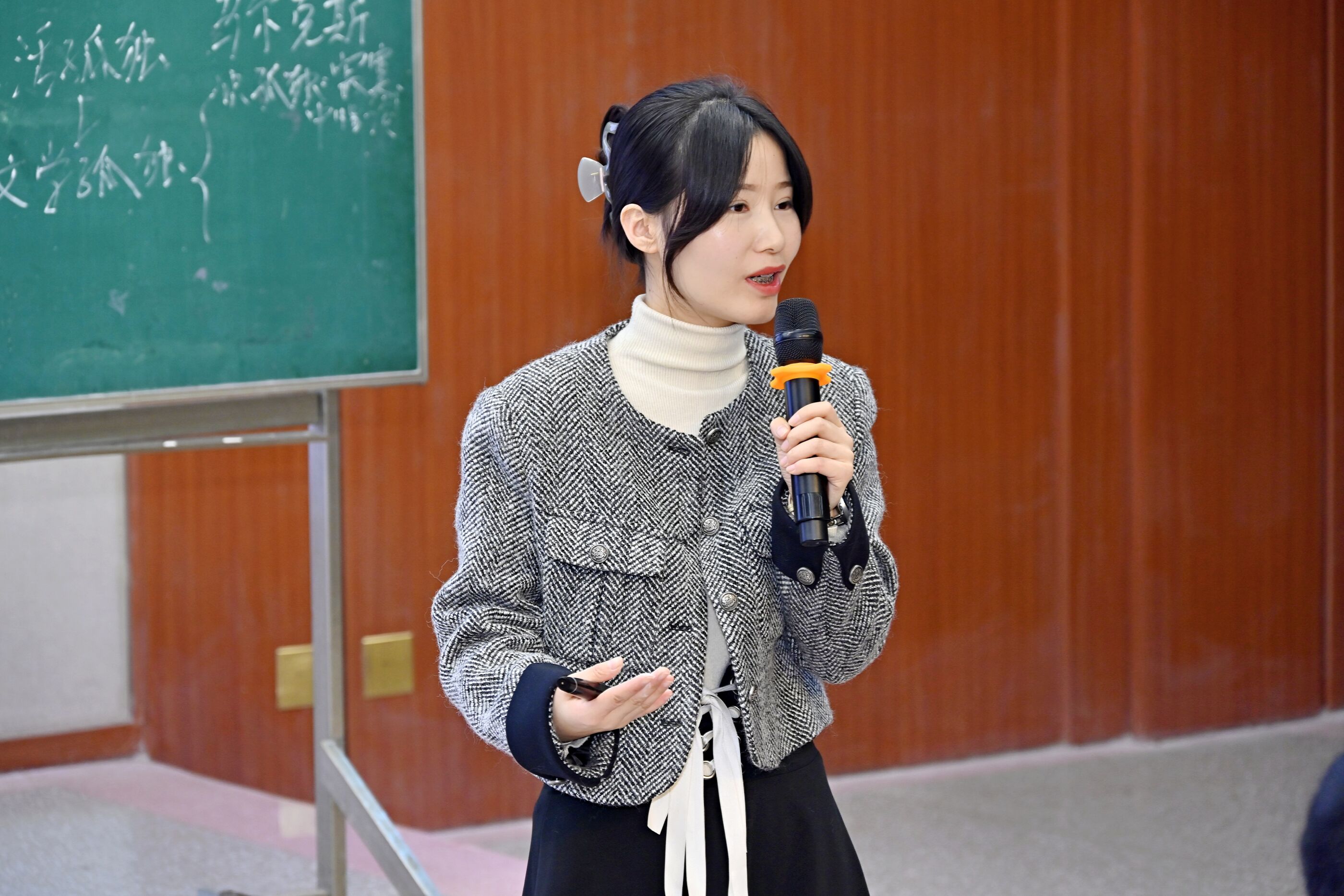 雙流中學(xué)葉甜老師獻(xiàn)課