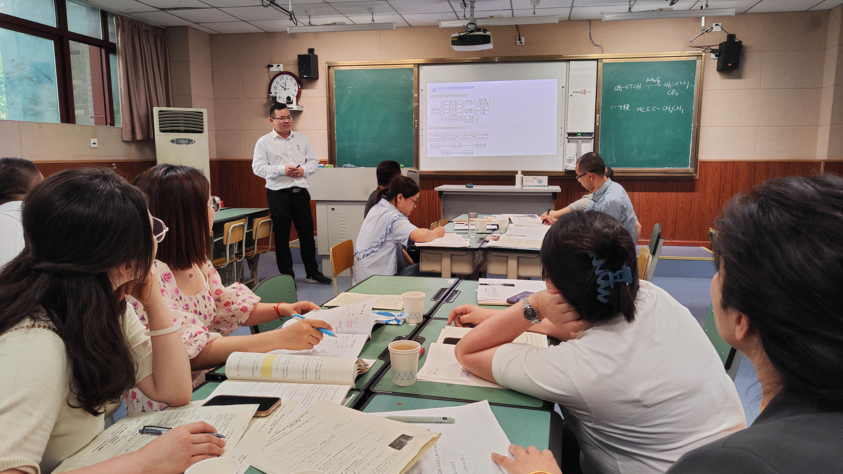 圖8 汪靖老師講座