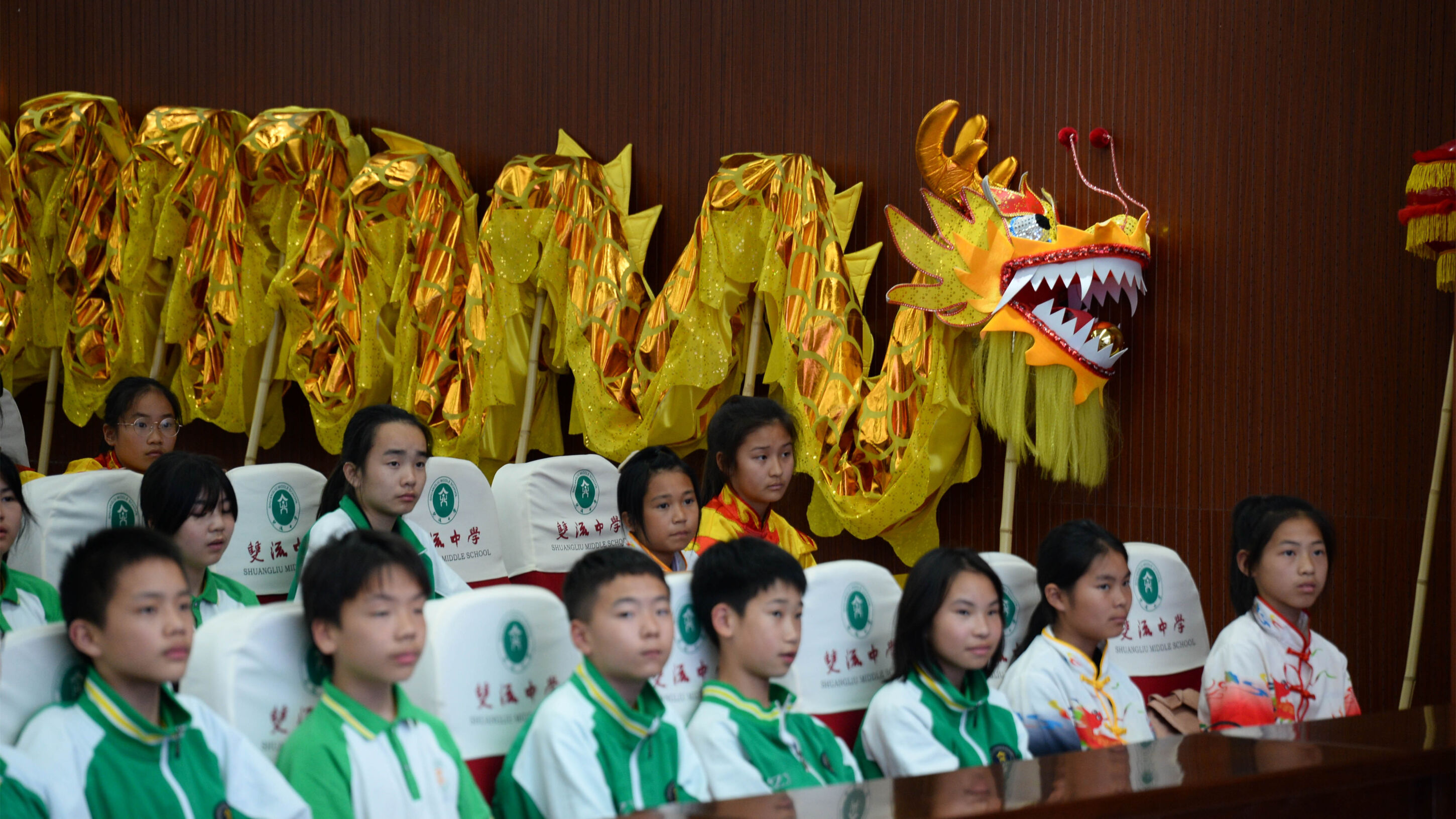 圖4 同學(xué)們認真聆聽