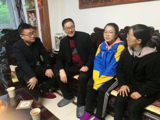 雙流中學(xué)“百師訪千家活動(dòng)”