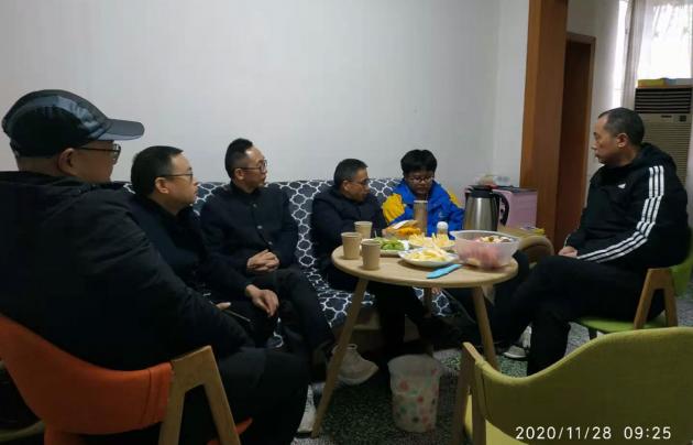 雙流中學(xué)“百師訪千家活動(dòng)”